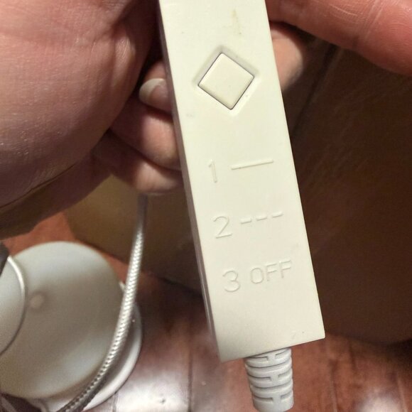 Saje Aroma Carve Diffuser - Picture 5 of 5